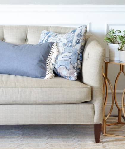Мастер-класс: диванные подушки из ковриков по дизайну