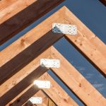 Все преимущества и особенности строительства деревянных домов: от выбора материалов до этапов работы