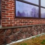 Укрепление с характером: искусственный камень для наружной отделки цоколя